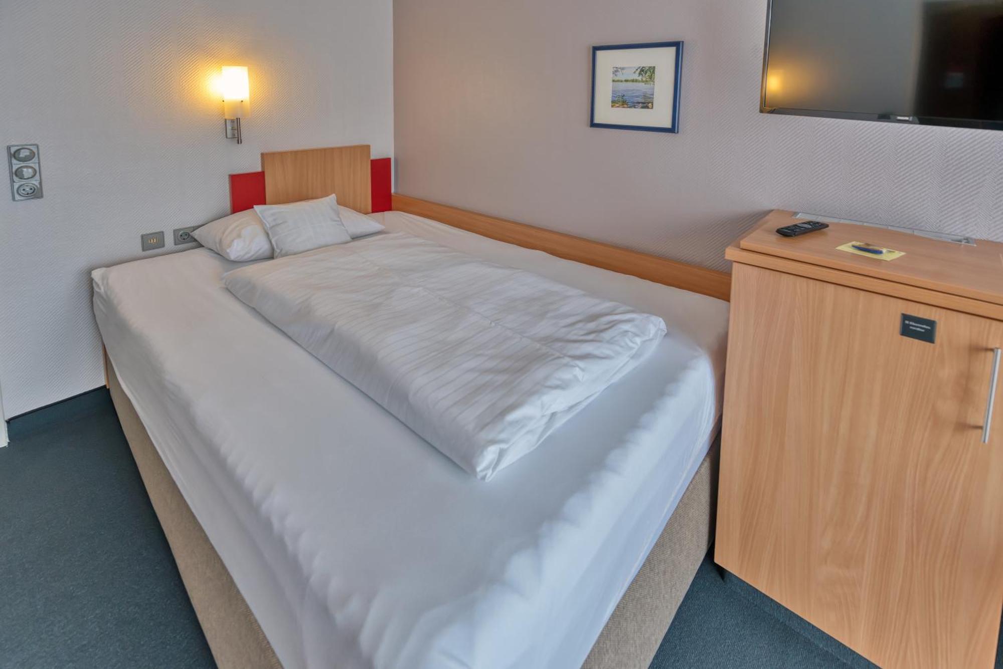 Ringhotel Аренсбург Екстериор снимка